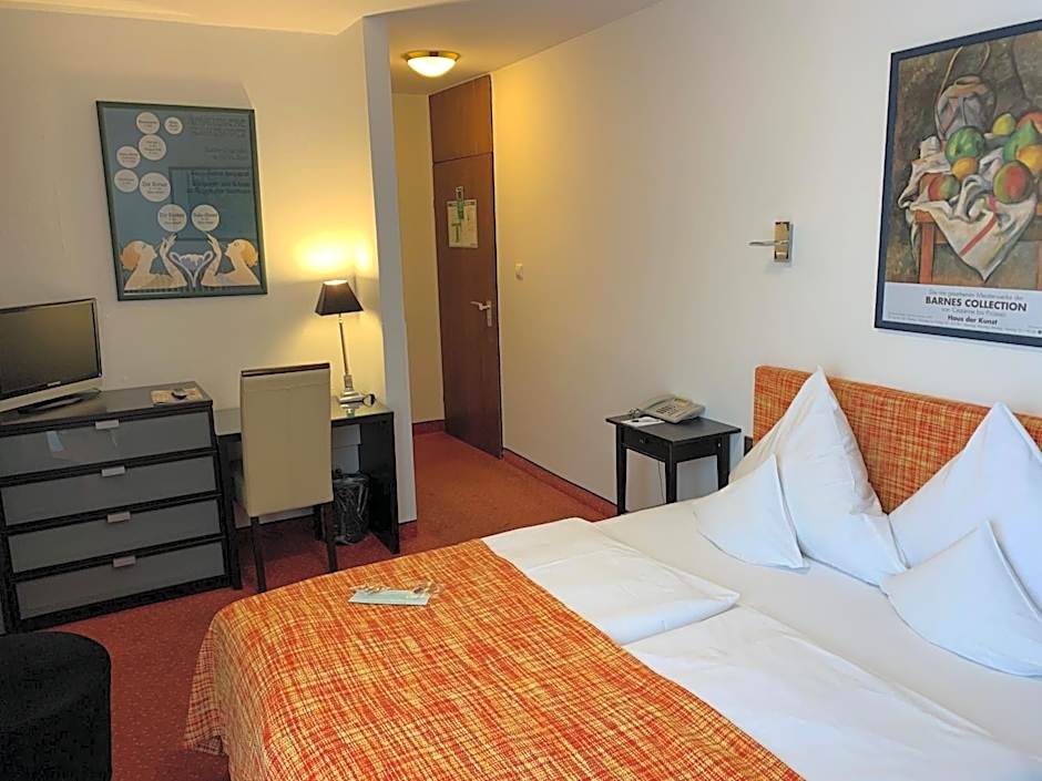 Hotel Nymphenburg City - München