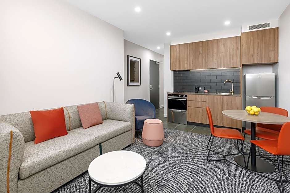 Punthill Essendon North