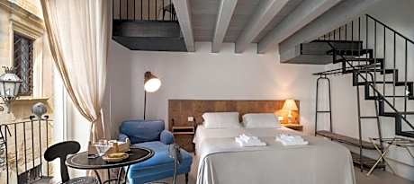 King Suite with Spa Bath