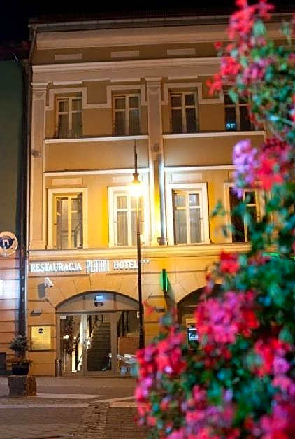 Hotel-Restauracja Platan