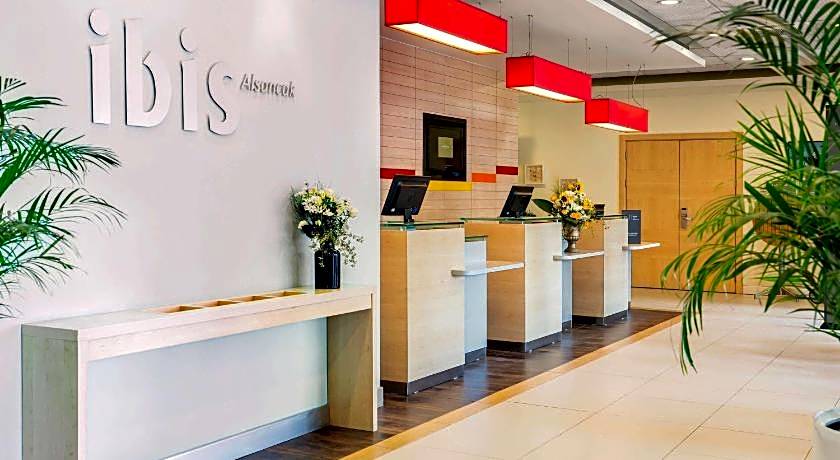 Ibis Izmir Alsancak