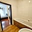 Rooms Green Rydygiera 17 own private room tv wifi