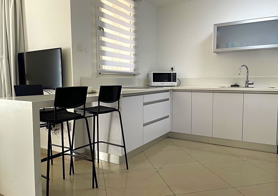 Stylish 3BR Golf Residence Eilat