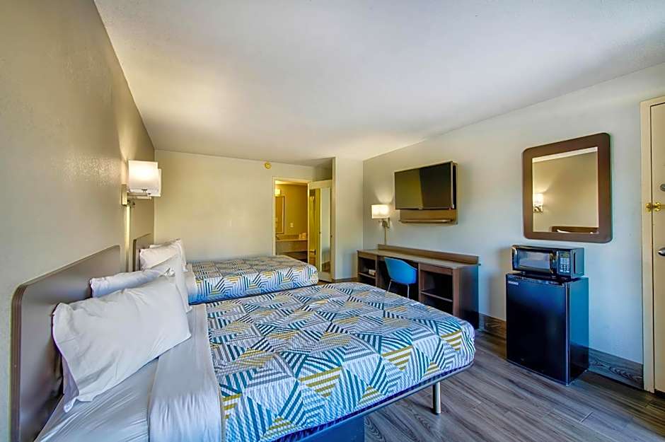 Motel 6 Birmingham, AL - Medical Center - nverness Hwy 280