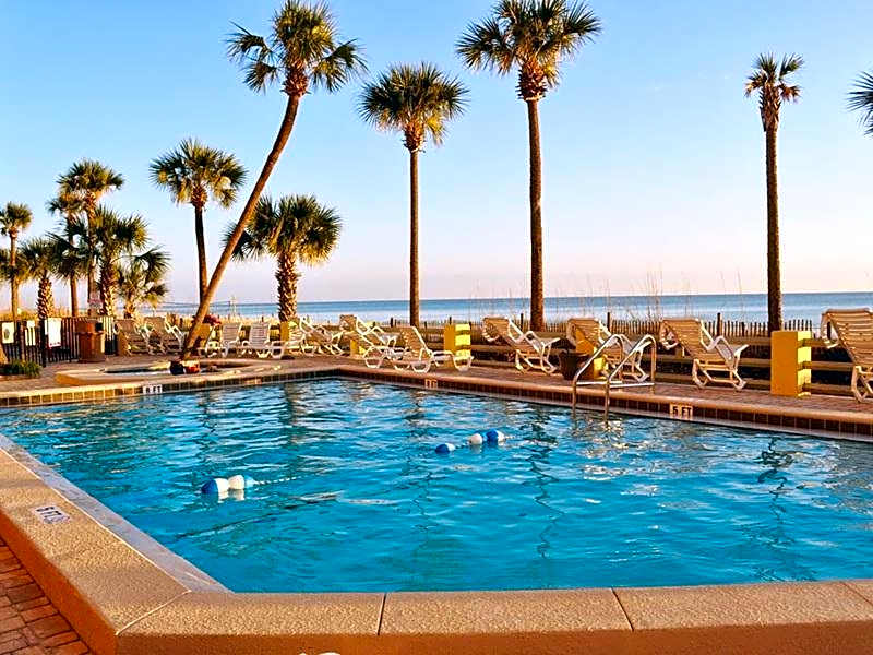 Ramada by Wyndham Panama City Beach / Beachfront
