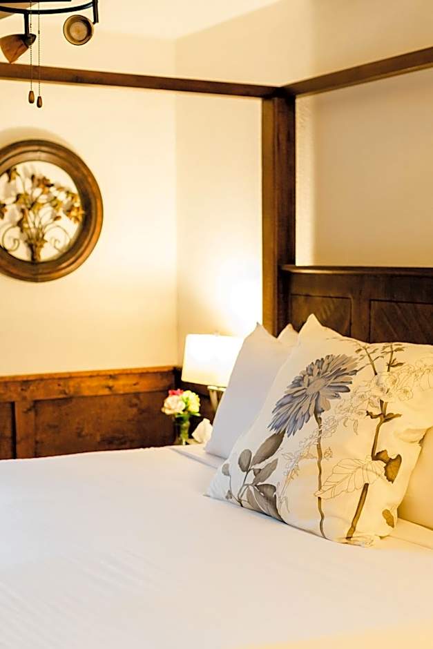 Sylvan Valley Lodge and Cellars