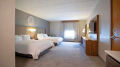 Queen Room with Two Queen Beds