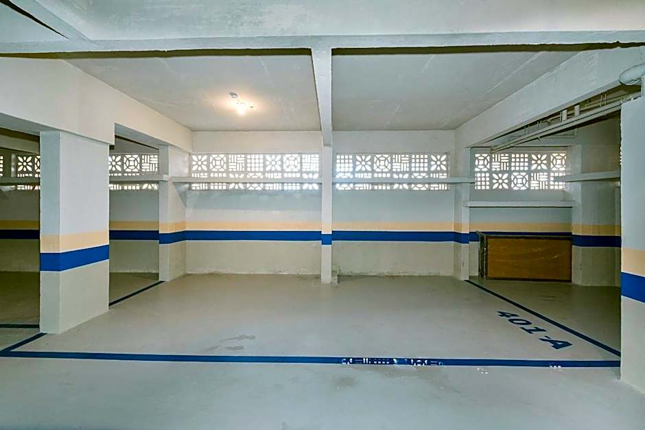 Terrazzo 401A - Apartamento 02 suítes - Acomoda até 05 pessoas - À poucos metros da praia de Bombas - (Consultar serviços de roupa de cama e banho)