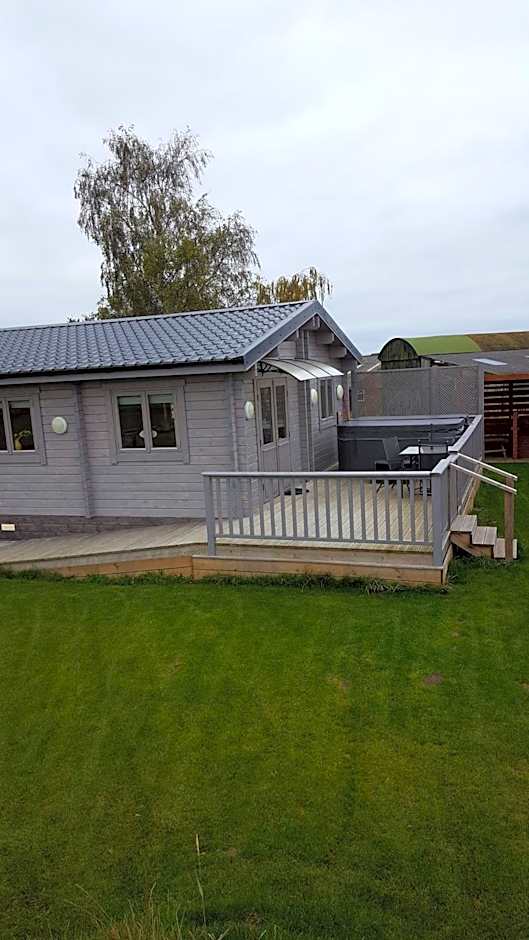 Ruth's Retreat Country Retreat with private hot tub