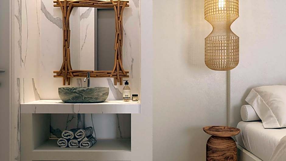 Calma Luxury Studios & Suites