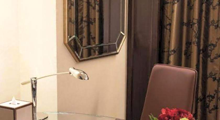 Starworld Hotel