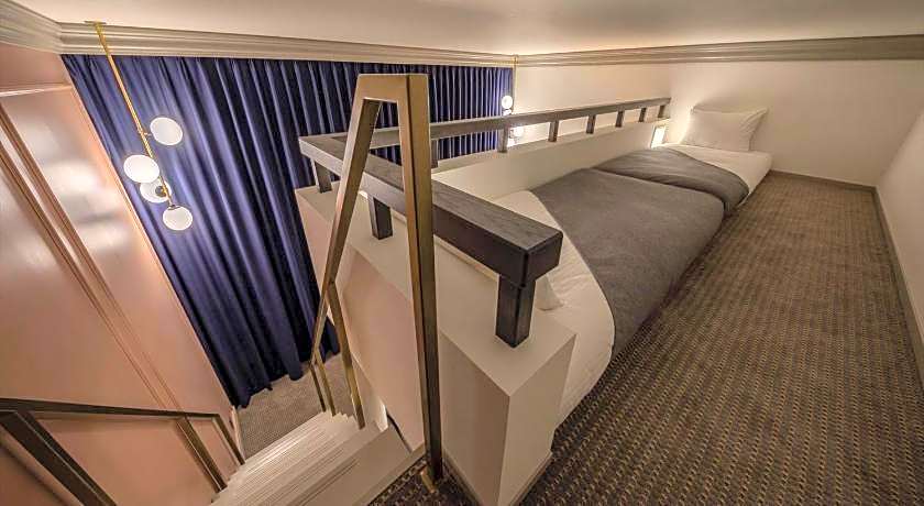 UNWIND HOTEL & BAR OTARU