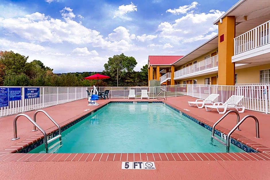 Days Inn by Wyndham Trenton