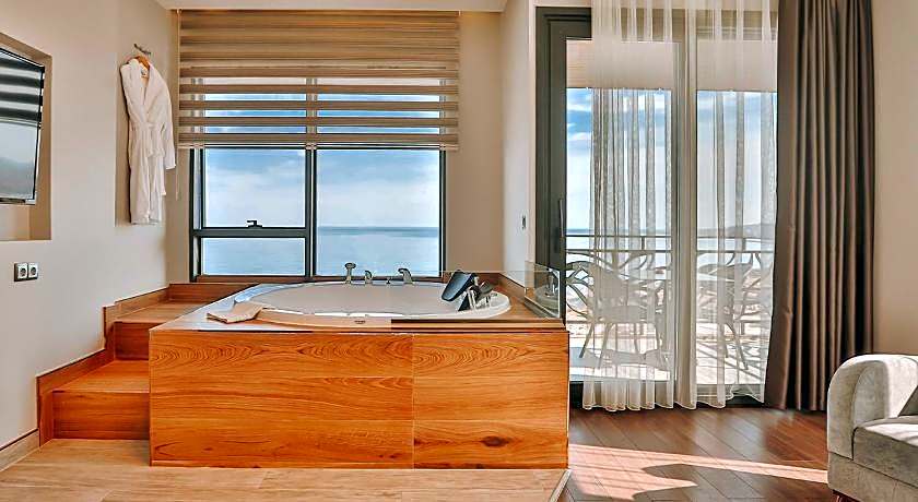 Peerless Villas Hotel