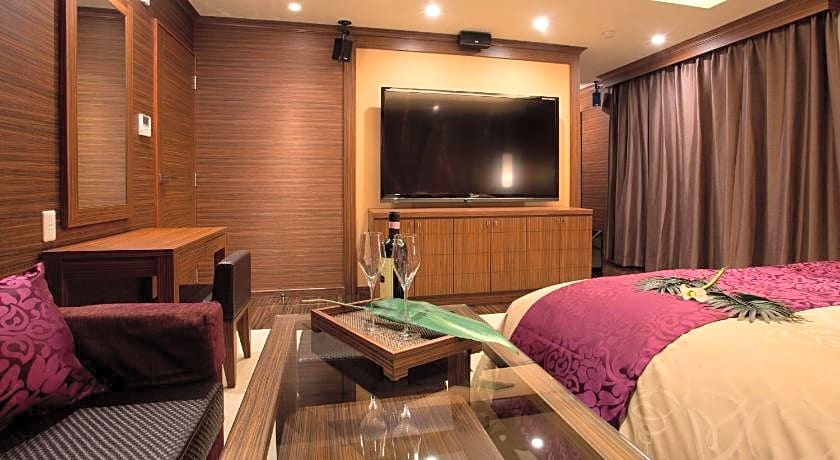 Hotel and Spa Lotus Modern (Adult Only)