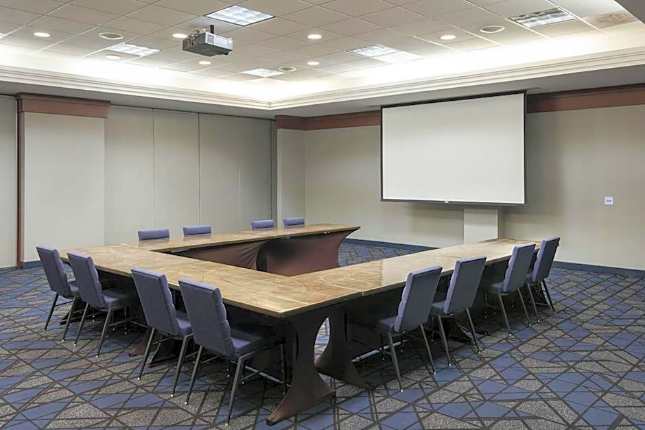 Courtyard by Marriott Wichita at Old Town