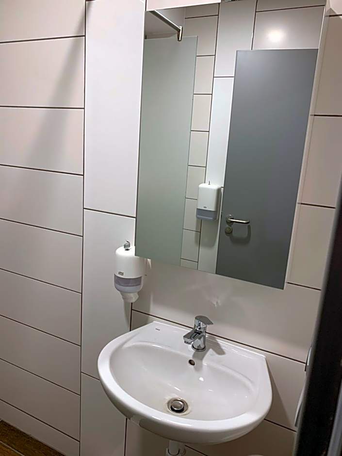 M70 Apartmanház