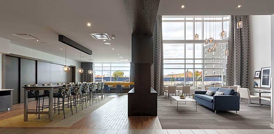 Hampton Inn - Suites by Hilton Quebec City -Saint-Romuald