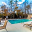Econo Lodge Inn & Suites Cayce I-26 Airport