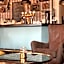 City Hotel