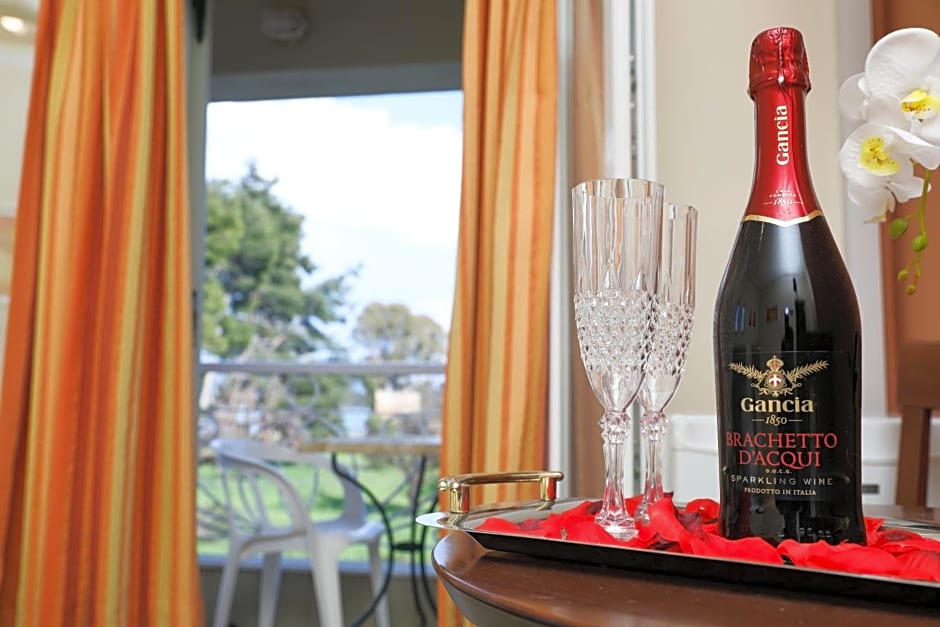 Molfetta Beach Hotel 