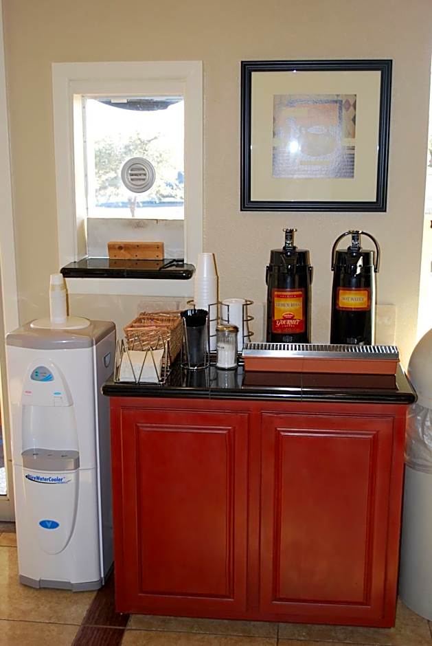 Americas Best Value Inn Lubbock