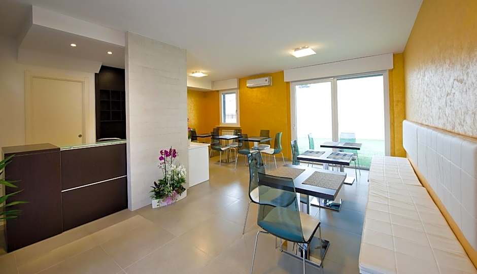 Jolie Bed And Breakfast