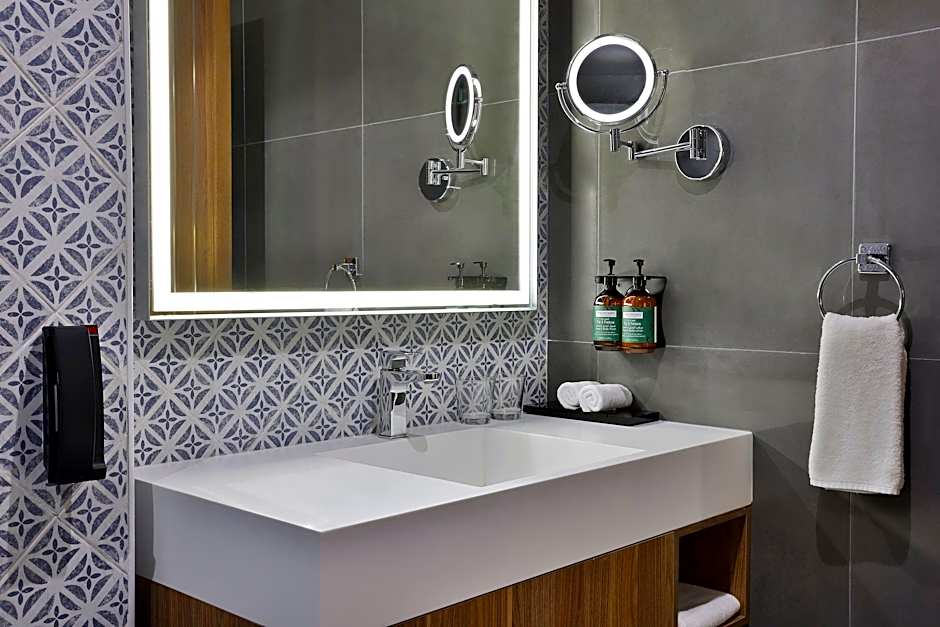 Staybridge Suites Al Khobar City By IHG