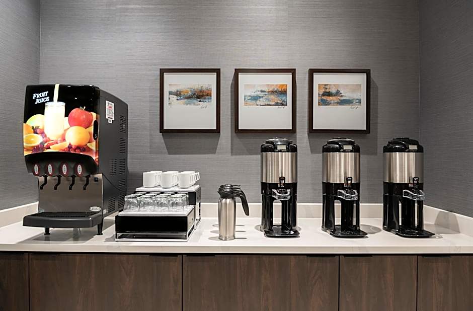 Staybridge Suites Boston Logan Airport - Revere By IHG
