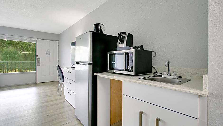 Home 1 Suites Extended Stay - Kissimmee