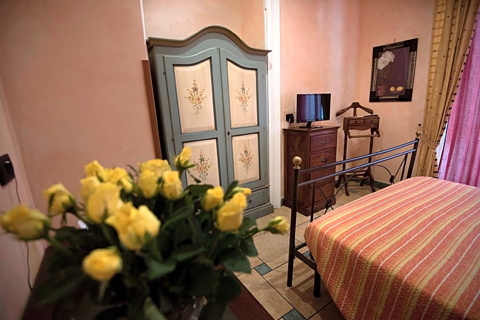 Photo 1 of 18 of Double Room