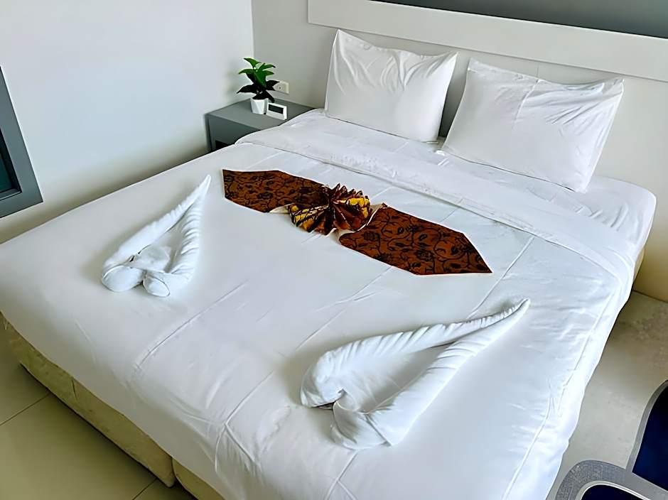 T & C Hotel Patong Beach