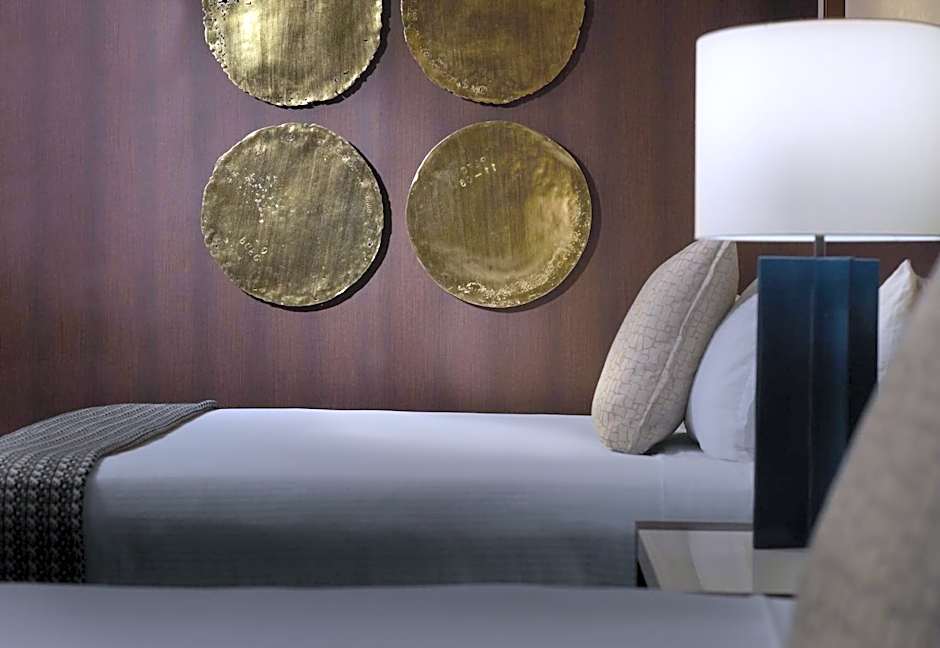 Omni Charlotte Hotel