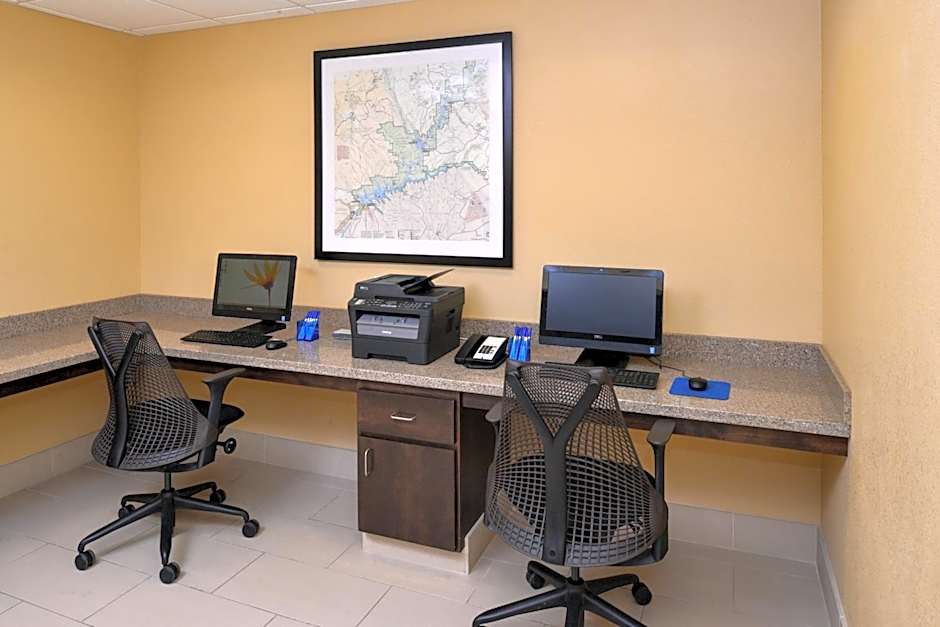 Holiday Inn Express & Suites Page Lake Powell Area By IHG