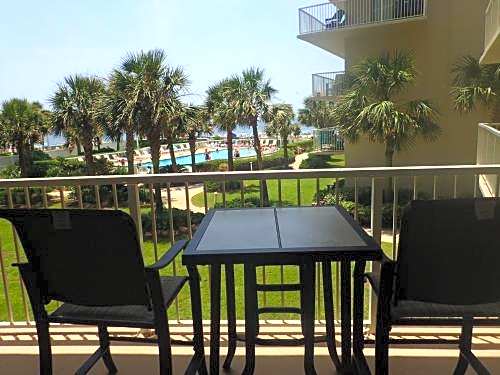 Seaside Beach & Racquet Club