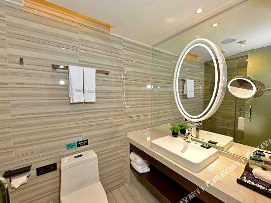 Xi'an Hotel (Guangzhou tinahe Tiyu West Road Subway Station Zhujiang New town)