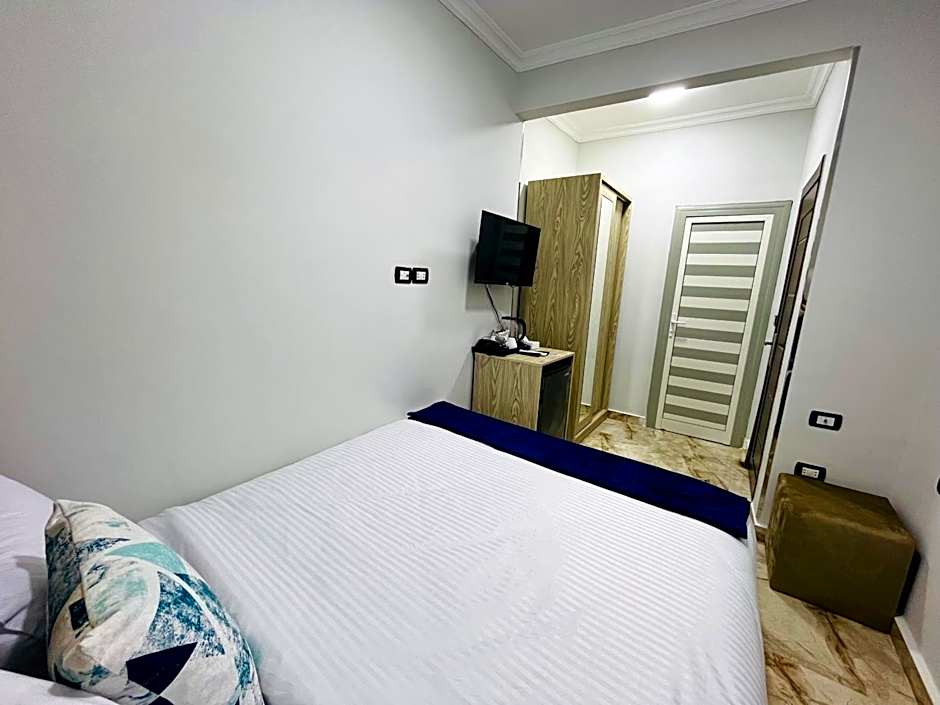 Capital Of Pyramids Hotel