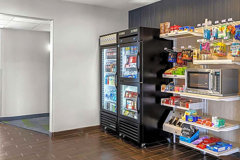 Spark by Hilton Glendale Phoenix North