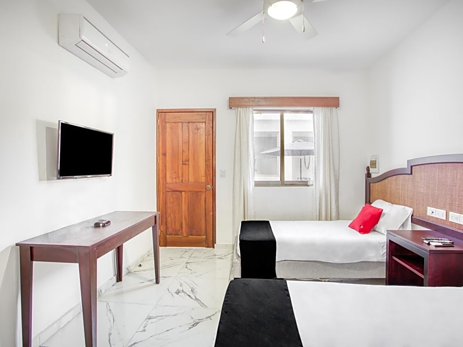 Capital O Hotel Yukon