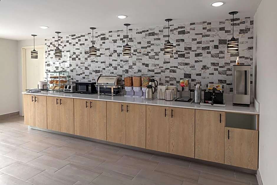 La Quinta Inn by Wyndham Omaha West