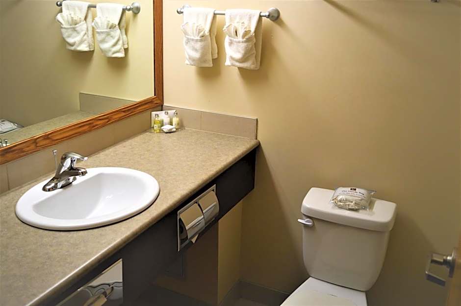 Sigma Inn & Suites Hudson's Hope