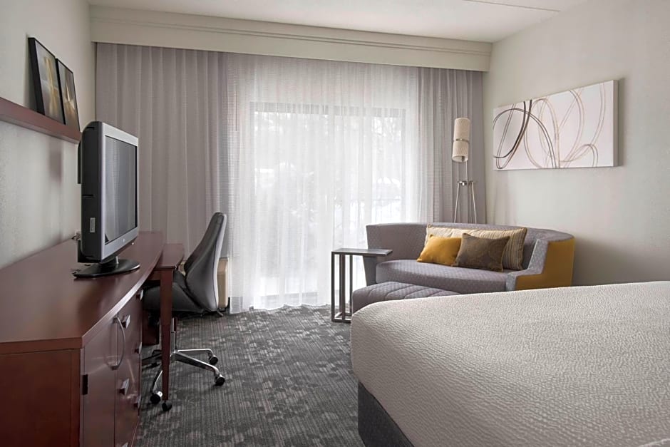 Courtyard by Marriott Boston Norwood/Canton