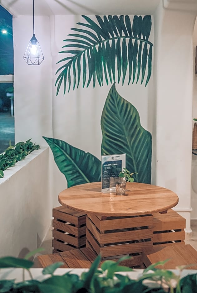 Ahava Hotel