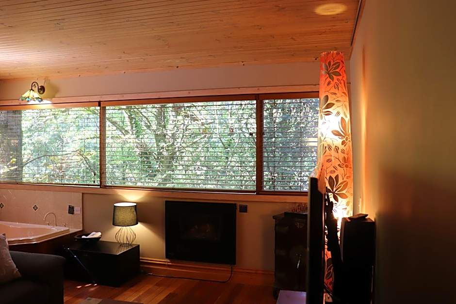Linden Gardens Rainforest Retreat