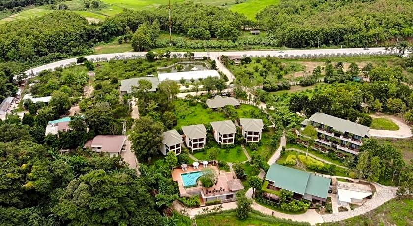 Bansaeo Garden and Resort