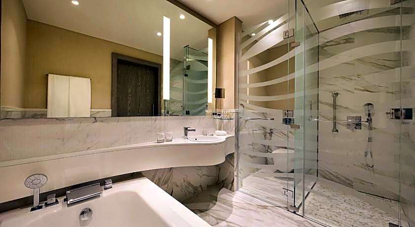 DoubleTree By Hilton Hotel Doha Old Town