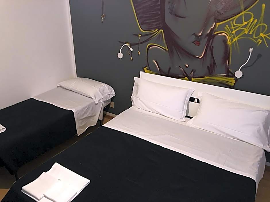 X Hotel