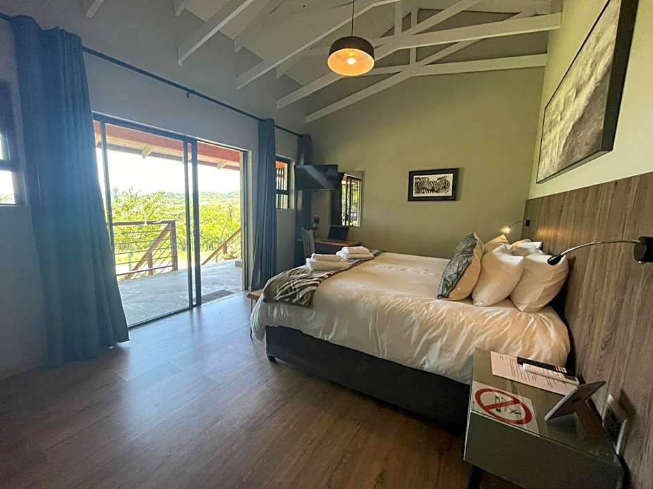 Khululeka Safaris Lodge