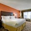 Holiday Inn Express & Suites Kansas City Sport Complex Area By IHG