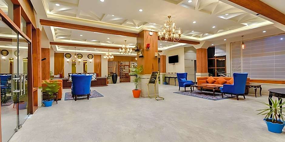 Hotel Snowcrests Manor